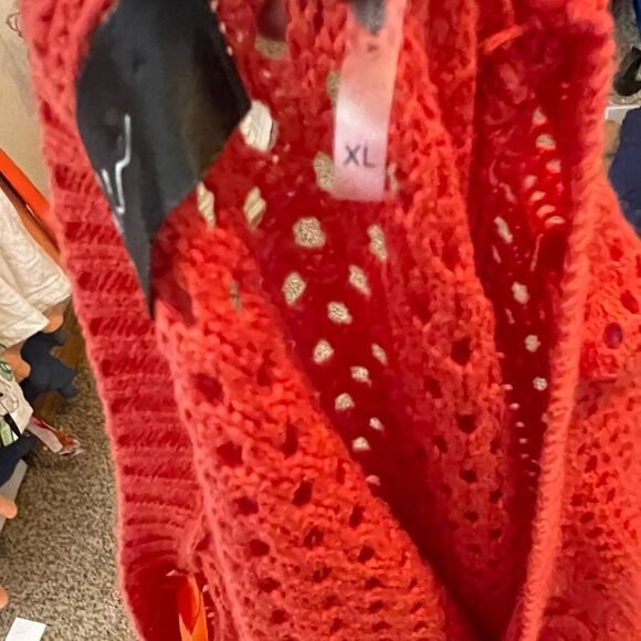 Cyrus Sweater - Picture 7 of 8